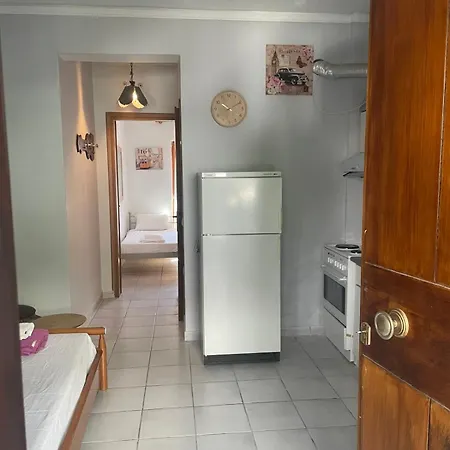 Apartmán Charming In Paralia Ofriniou, 50m From The Beach, Free Parking, Wi-fi, Pet-friendly, Ac