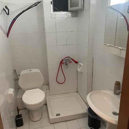 Charming In Paralia Ofriniou, 50m From The Beach, Free Parking, Wi-fi, Pet-friendly, Ac