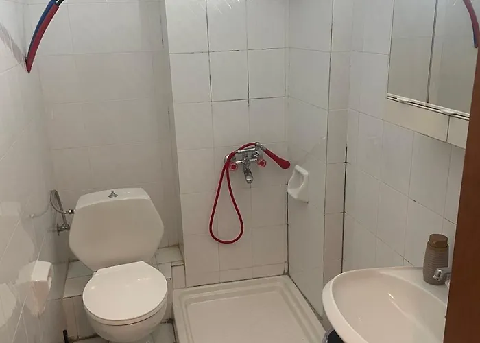 Charming In Paralia Ofriniou, 50m From The Beach, Free Parking, Wi-fi, Pet-friendly, Ac