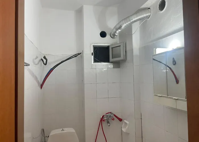 Charming In Paralia Ofriniou, 50m From The Beach, Free Parking, Wi-fi, Pet-friendly, Ac Apartment *